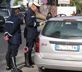 Requisiti agente di polizia municipale