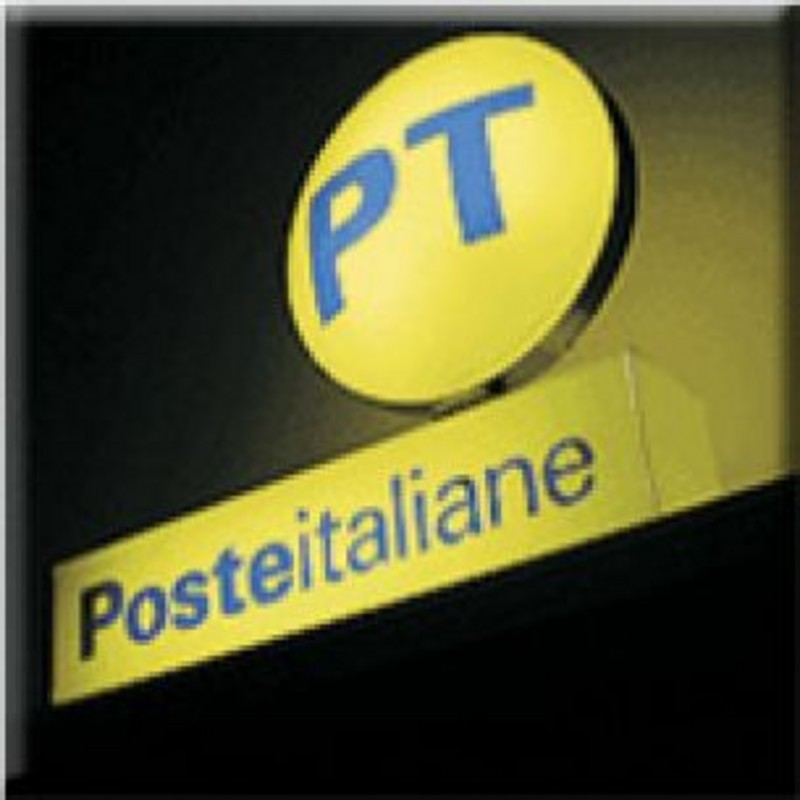 Stage retribuiti, 6 mesi alle Poste Italiane